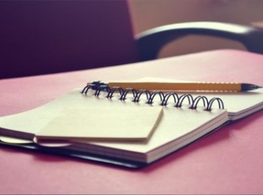 别看我只是一只羊歌词(古倩敏、杨沛宜演唱歌曲别看我只是一只羊歌词完整版)